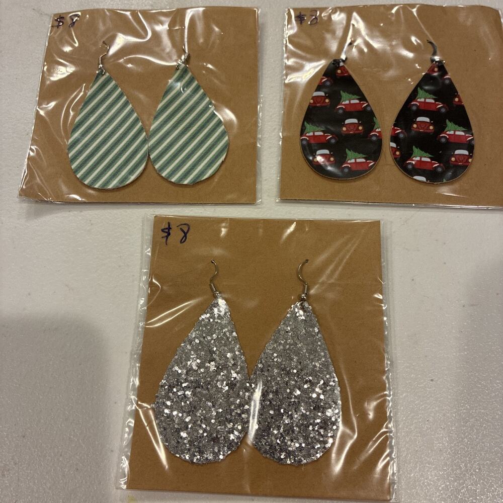 3 PCs Variety Of Dangle Earrings Artisan Hand Made Crafted Christmas Truck NEW - Picture 1 of 6